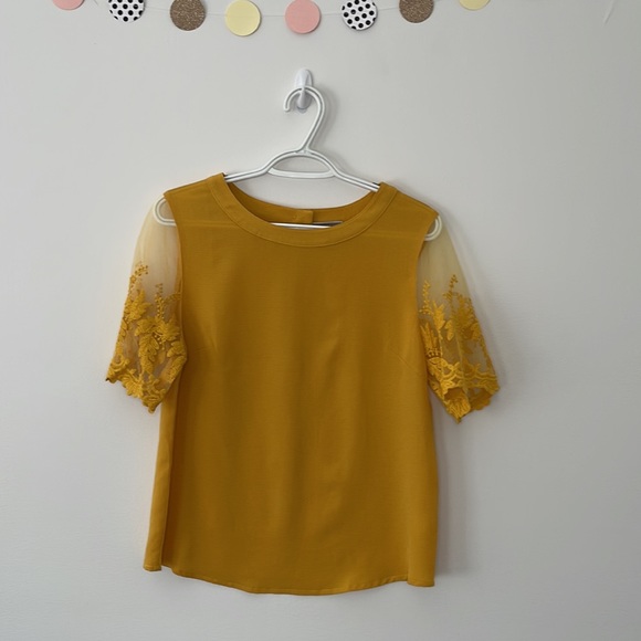 Shy Velvet Lace Sleeve Mustard Yellow Top - Picture 4 of 10